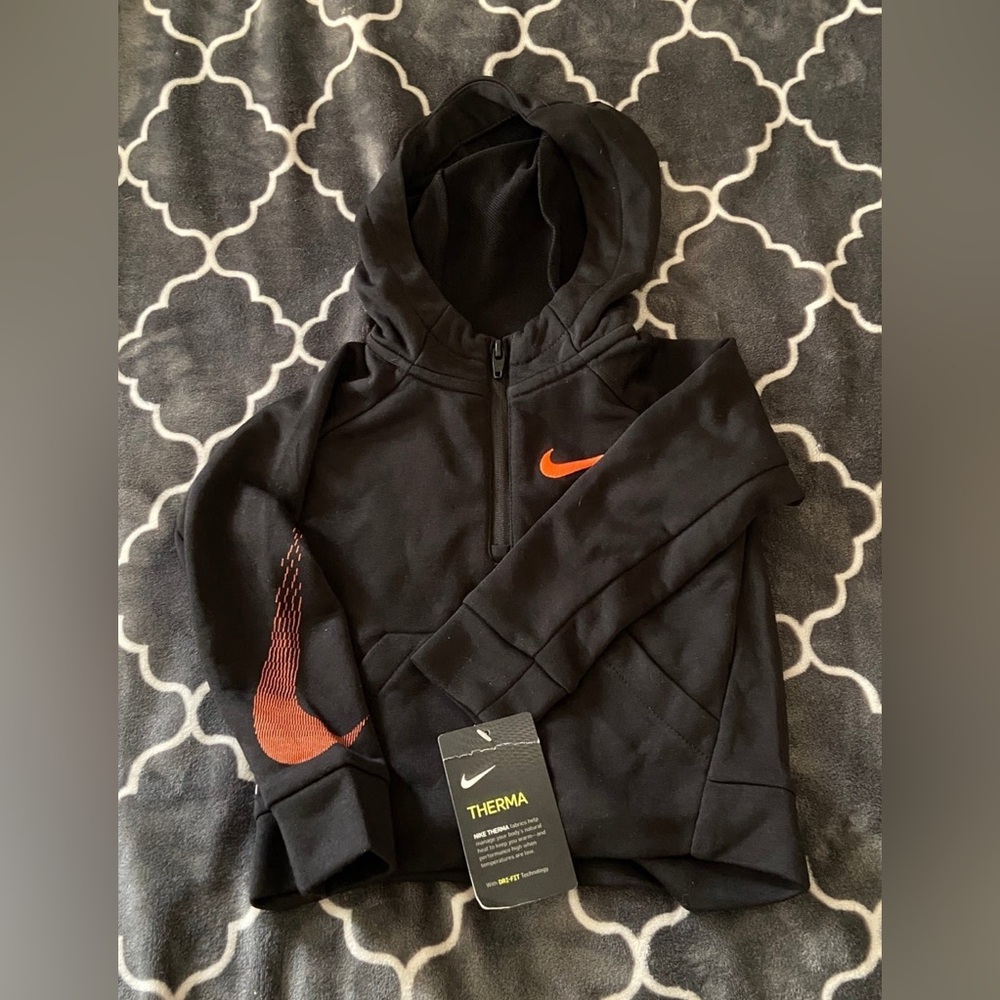 Nike Kids Therma Hoodie